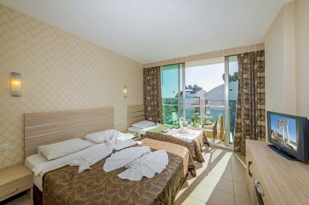Hotel Lowe 3*